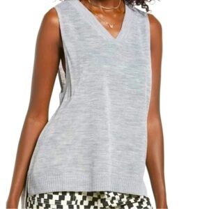NWT BP Grey Sweater Vest Size Medium